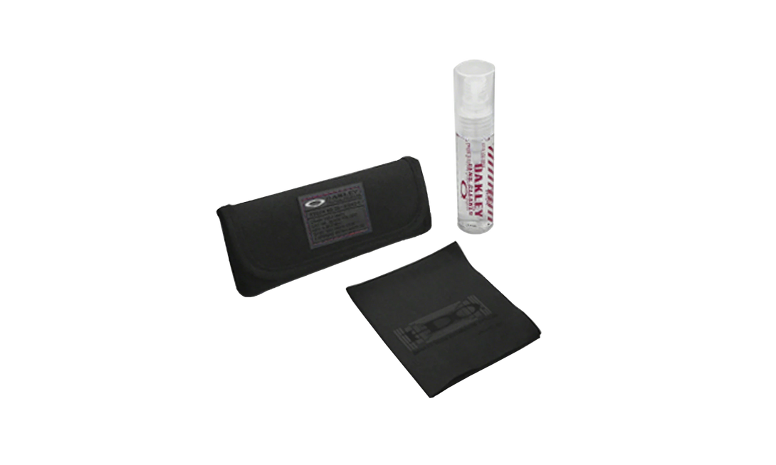 Oakley Lens Cleaning Kit - Image 1