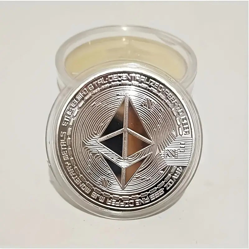 Bitcoin Collectible Coin - Image 2